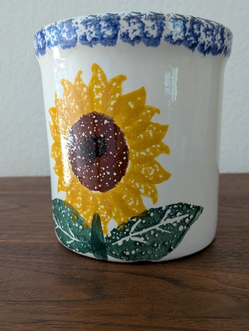 CROCK SHOP Art Pottery Santa Ana CA Sunflower Motif Design Vintage Open Croc 5.5